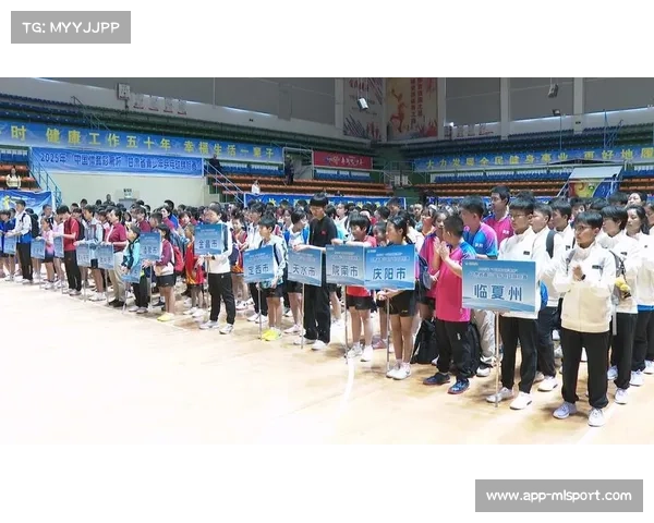 甘肃青少年选手锦标赛中展现灵活多变步伐与激烈对抗彰显竞技风采