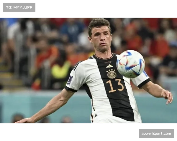 穆勒无球跑动战术价值，延续德国足球传统