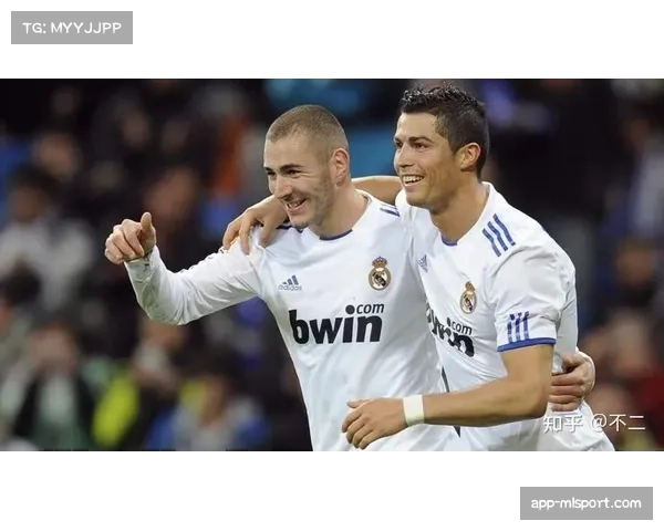 本泽马离开吉达联合，预计加盟利雅得新月